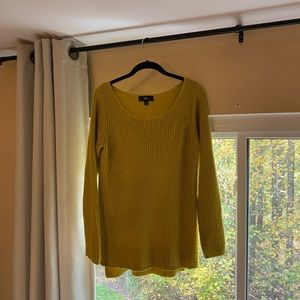 Women’s sweater